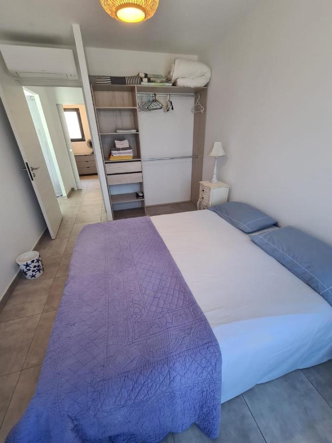Petite Maison - Annexe Independante D'Une Villa / Independent Guesthouse Within A Villa Corneilla-del-Vercol المظهر الخارجي الصورة