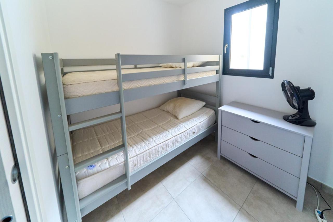 Petite Maison - Annexe Independante D'Une Villa / Independent Guesthouse Within A Villa Corneilla-del-Vercol المظهر الخارجي الصورة